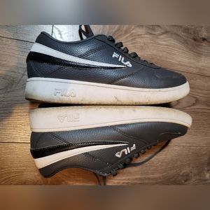 Grey and White Fila Men's A-Low Sneaker